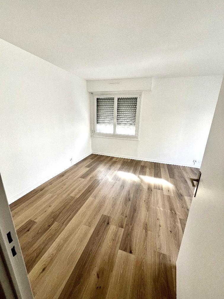 A LOUER 75020 TELEGRAPHE STUDIO