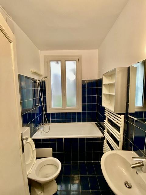  Paris IVème métro Saint Paul, Studio de 23,72m²