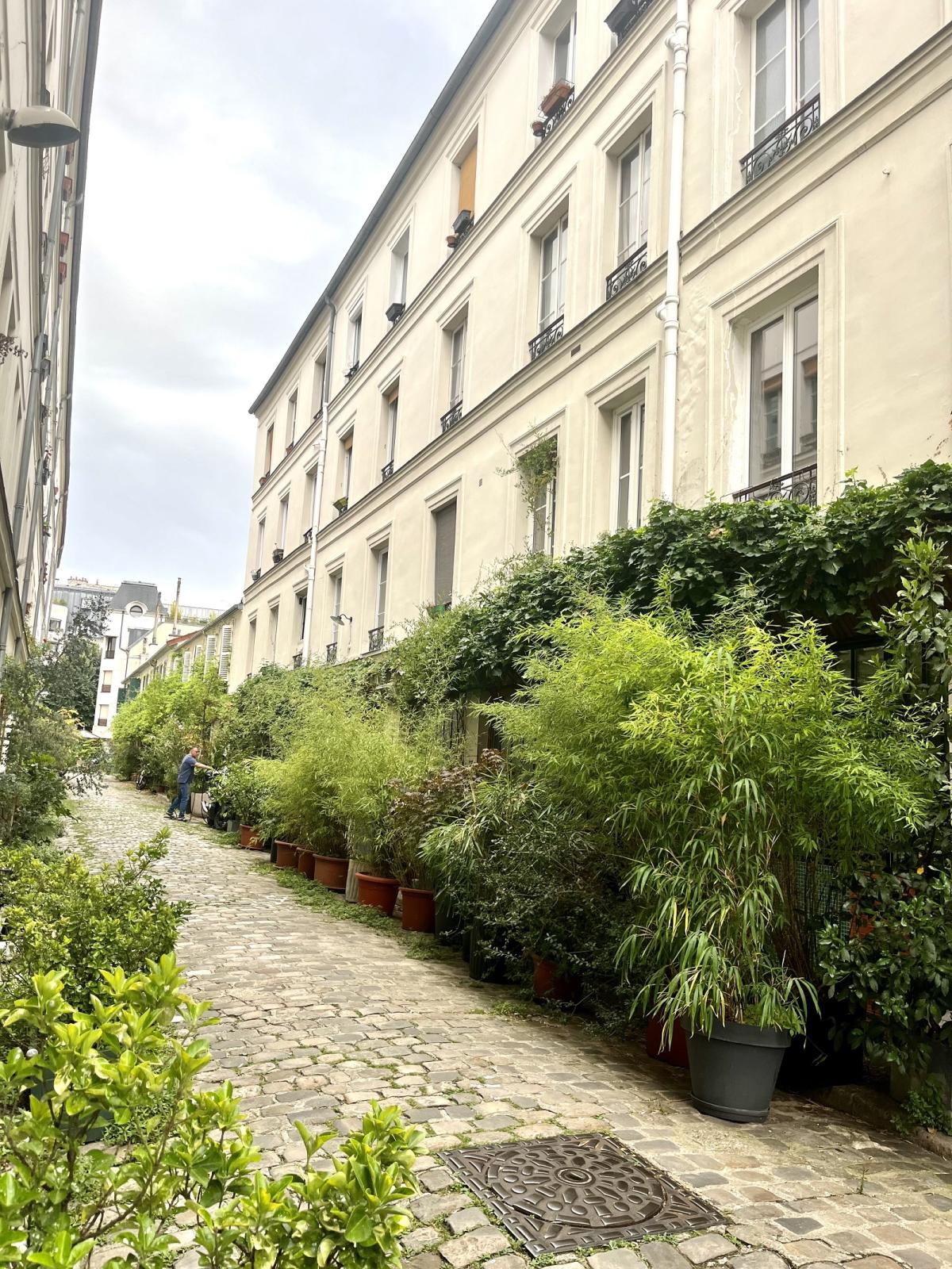 A LOUER 75011 PARIS 2P MENILMONTANT