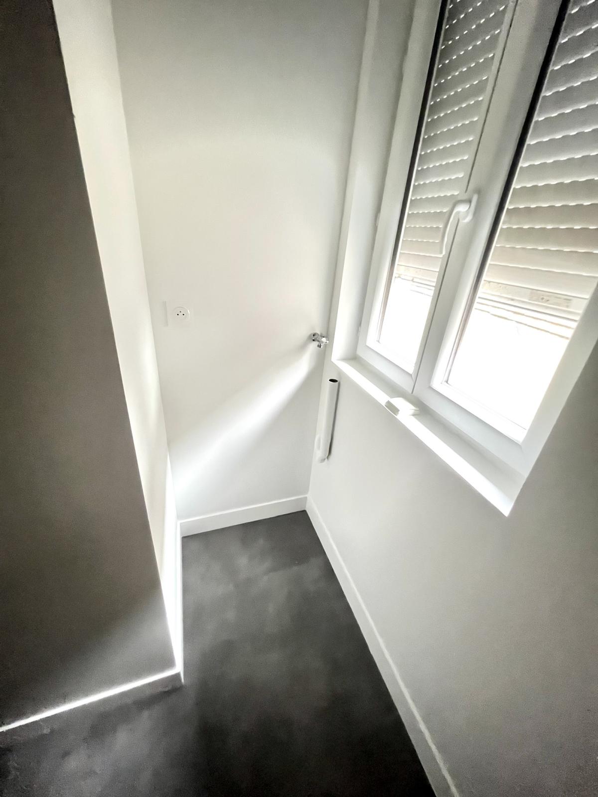 A LOUER 75011 PARIS 2P MENILMONTANT