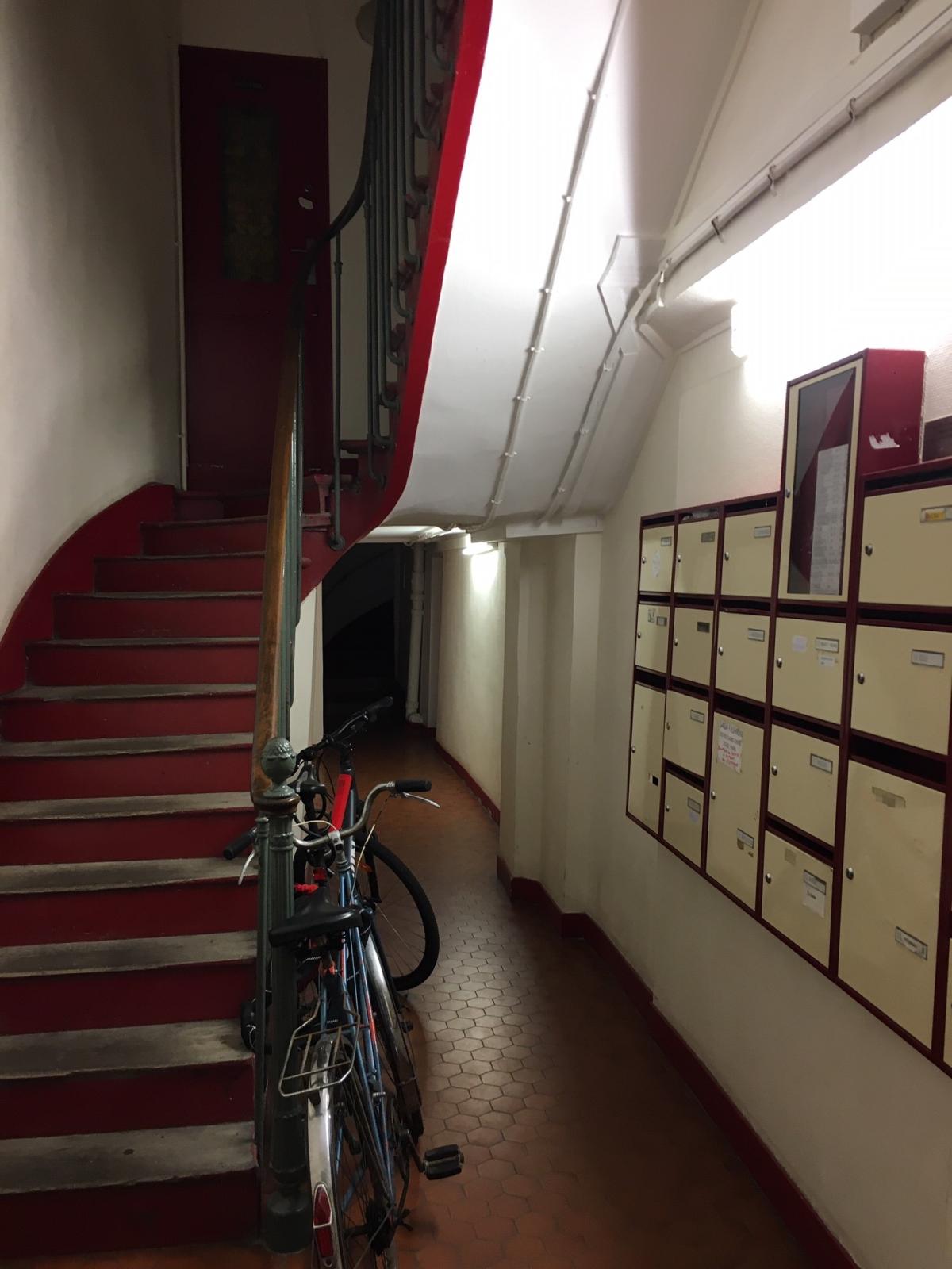 STUDIO 14m² PARIS IIème 