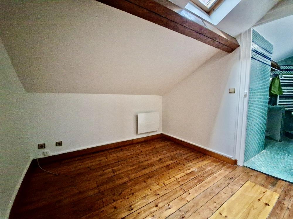 A LOUER STUDIO  EN DUPLEX 30m² AU SOL/ 23.90 m² LOI BOUTIN NANTERRE VILLE