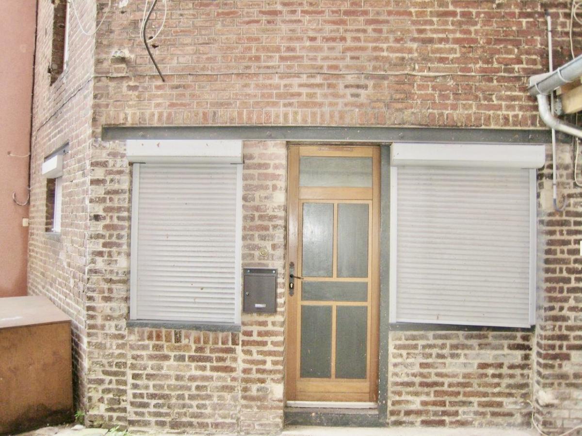 A LOUER STUDIO  EN DUPLEX 30m² AU SOL/ 23.90 m² LOI BOUTIN NANTERRE VILLE