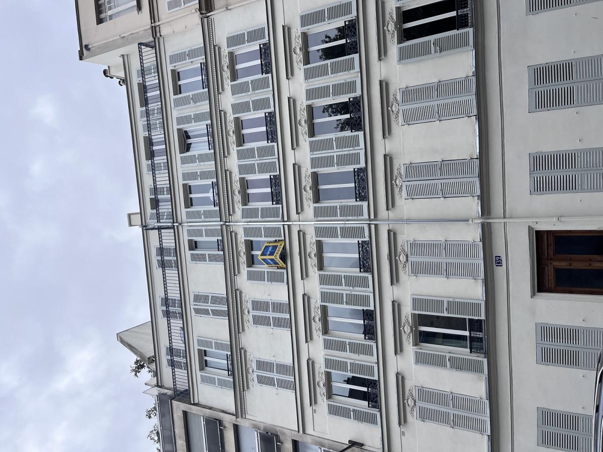 Paris VIème Port Royal, rue d'Assas, Grand 2P 54,21m²