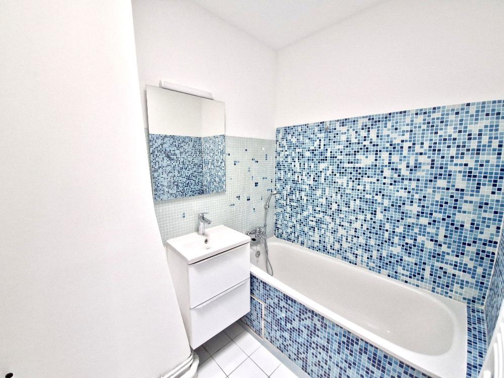 2 P rénové  rue Gonnet 