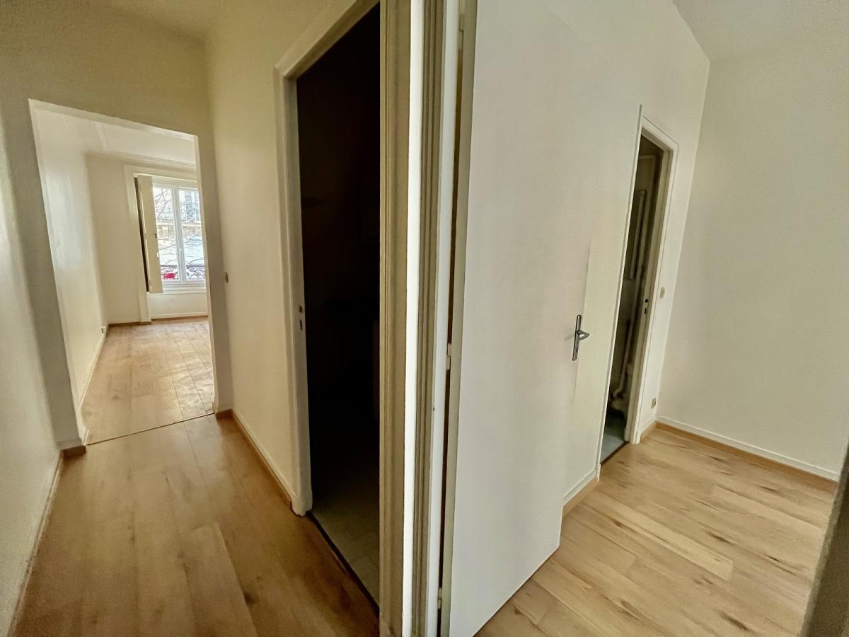 2PIECES PARIS XV M°BOUCICAUT