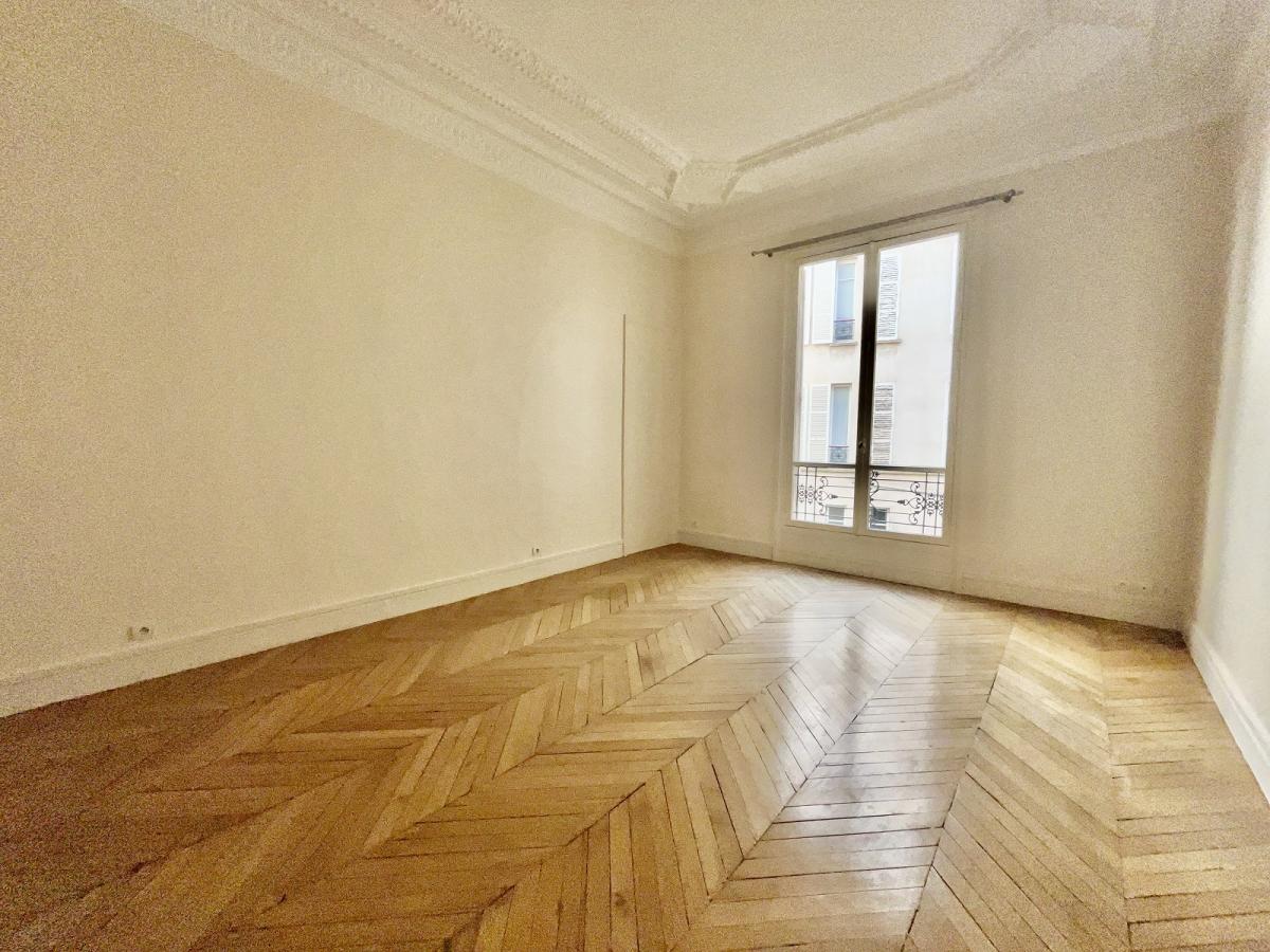 Paris VIIème, Solférino 5 Pièces de 147,43 m²