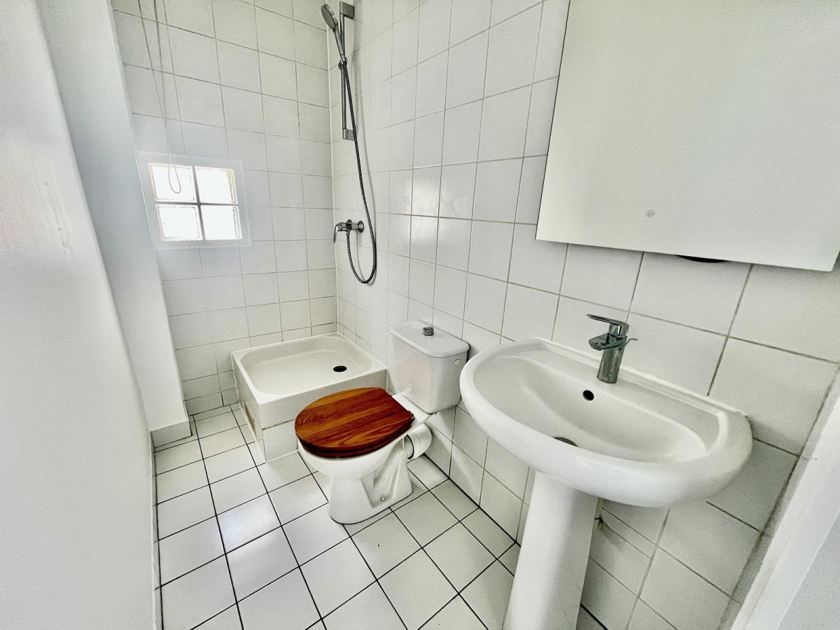 PARIS XIVème Denfert Rochereau, Studio de 19,69 m²