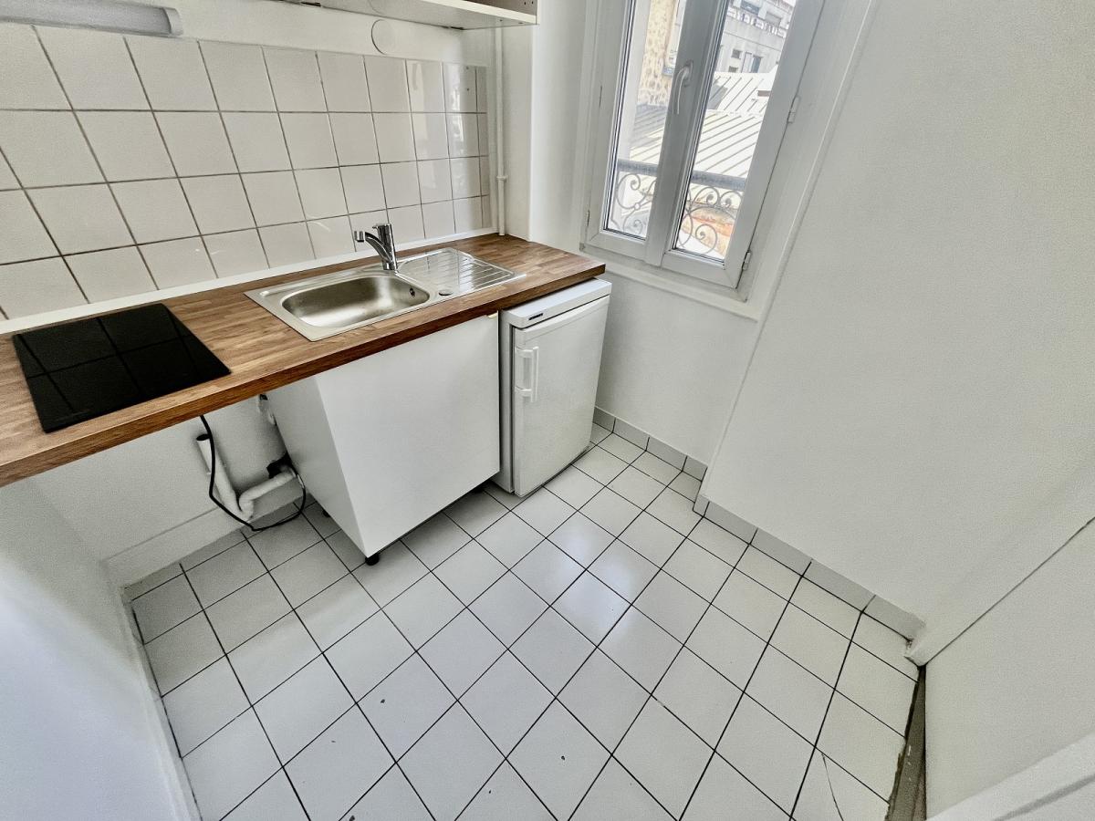 PARIS XIVème Denfert Rochereau, Studio de 19,69 m²