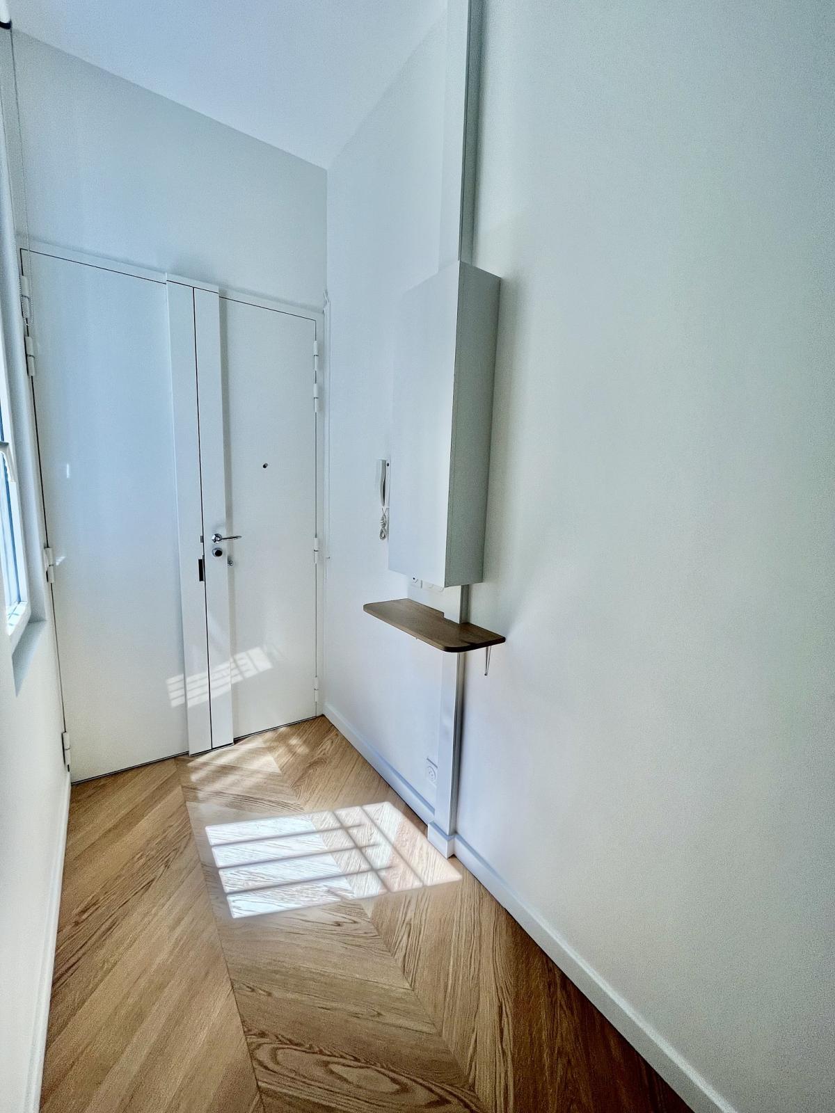 A LOUER Meublé  26m² PARIS XVème STUDIO meublé