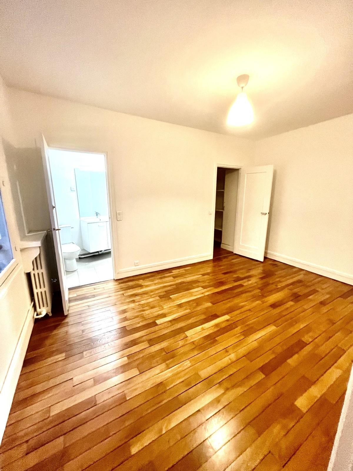 A LOUER BD DES ITALIENS 3P 63m2 