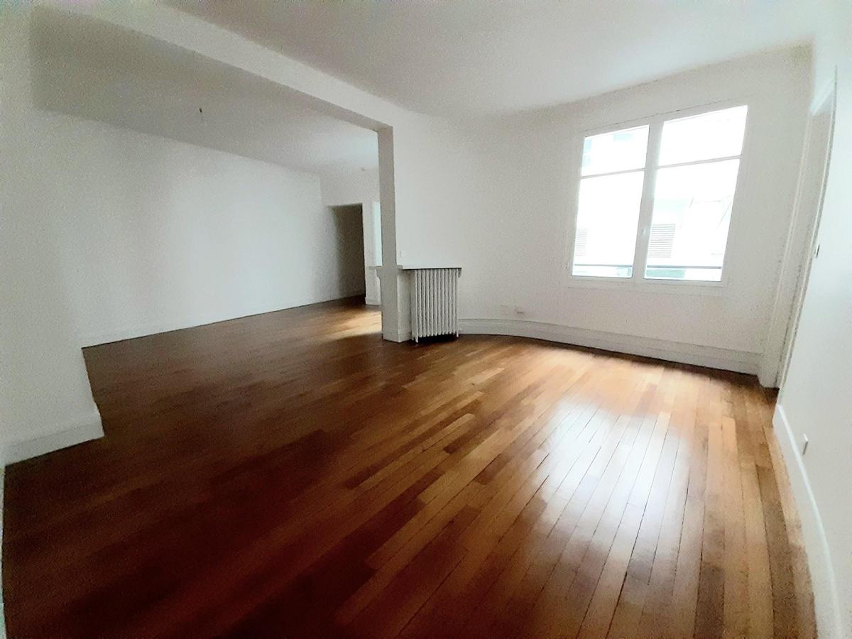 A LOUER BD DES ITALIENS 3P 63m2 