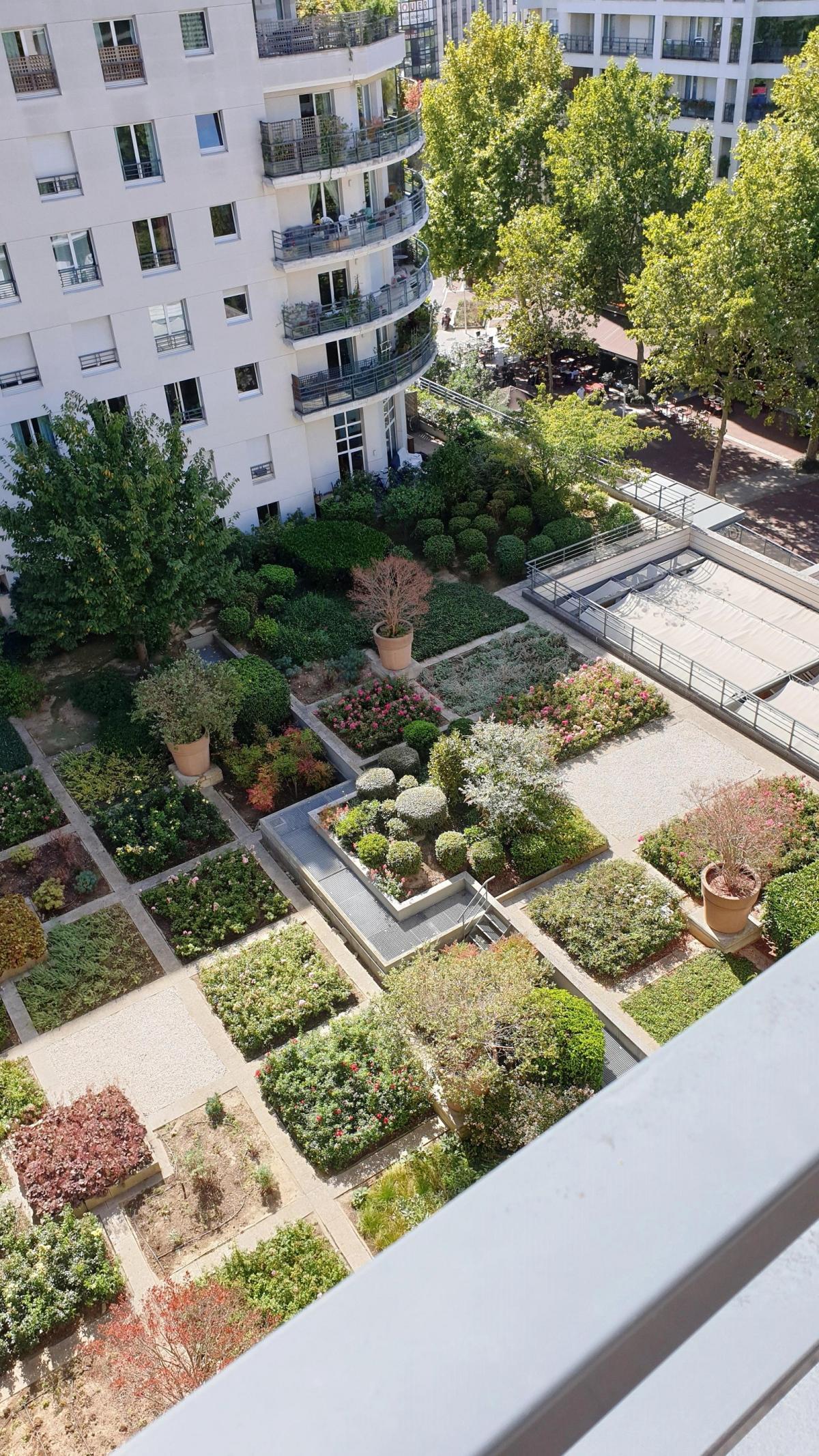 Issy less Moulineaux (Val de Seine) 3 Pieces avec TERRASSES I