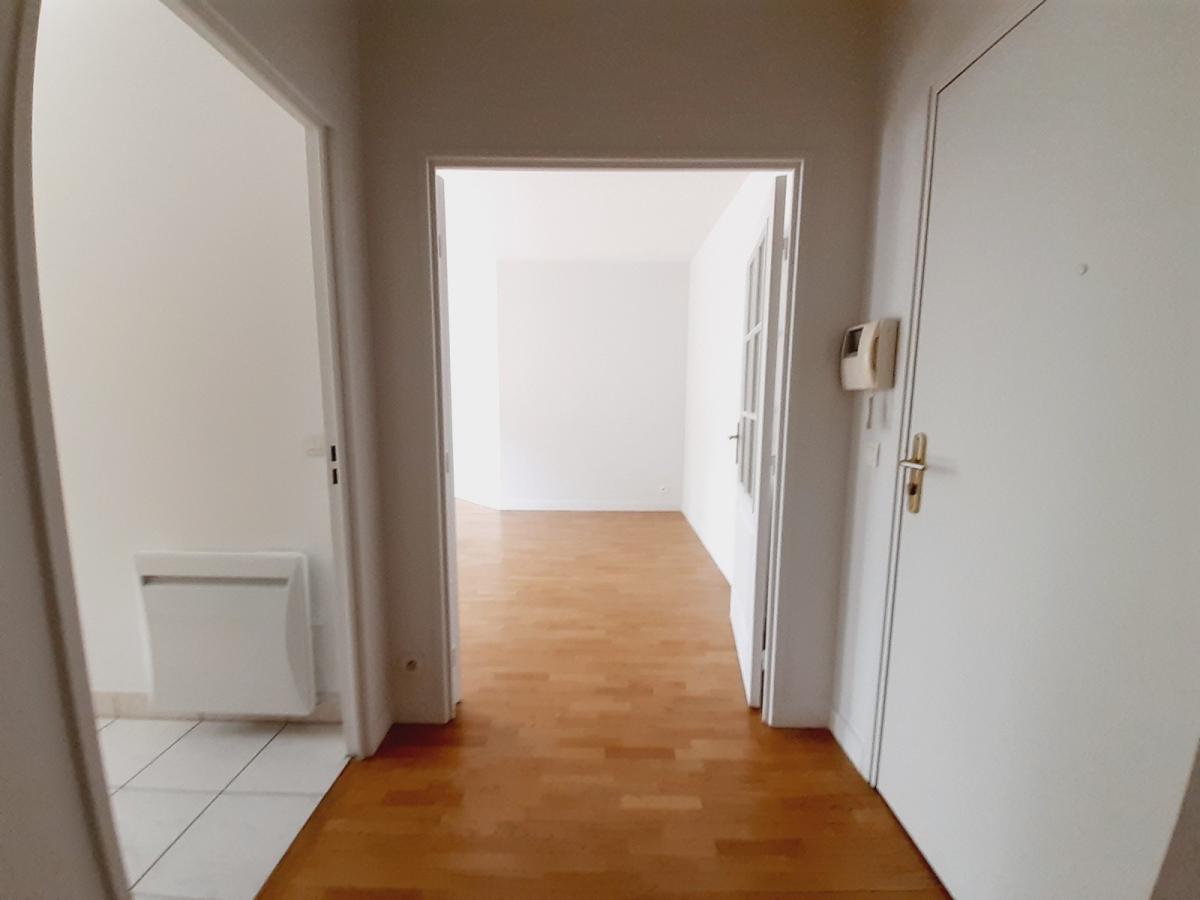  A LOUER 75015 3P RUE Georges Duhamel