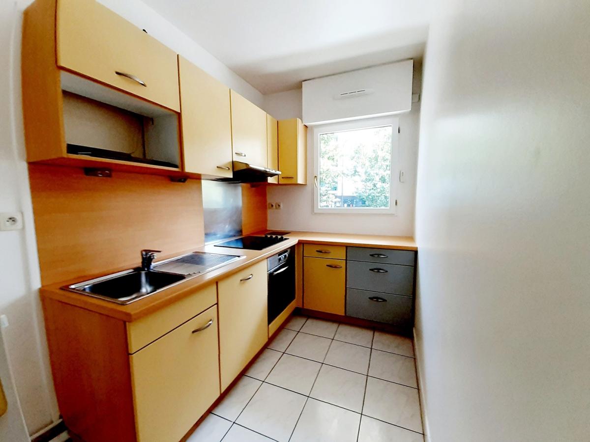  A LOUER 75015 3P RUE Georges Duhamel