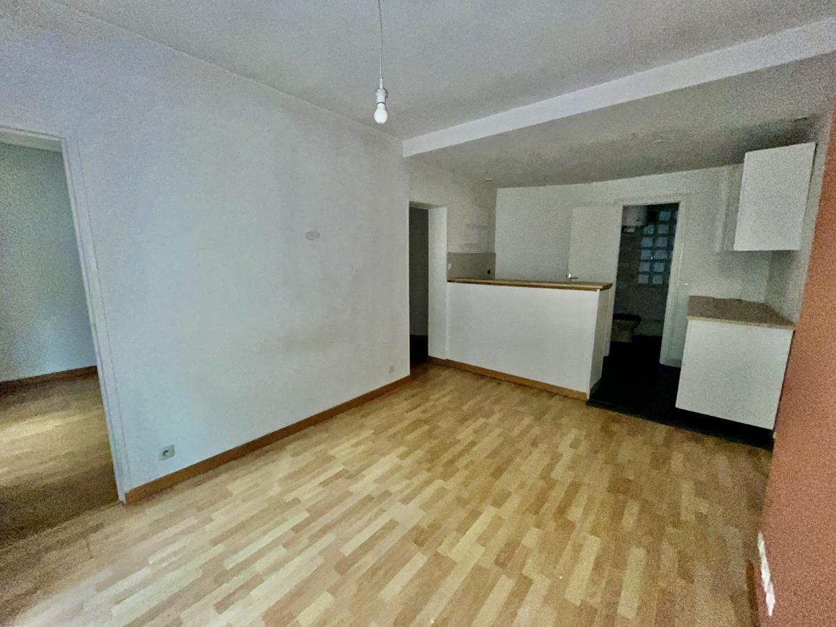 Paris Xième, métro Philippe Auguste, 2 Pièces 35,87 m²