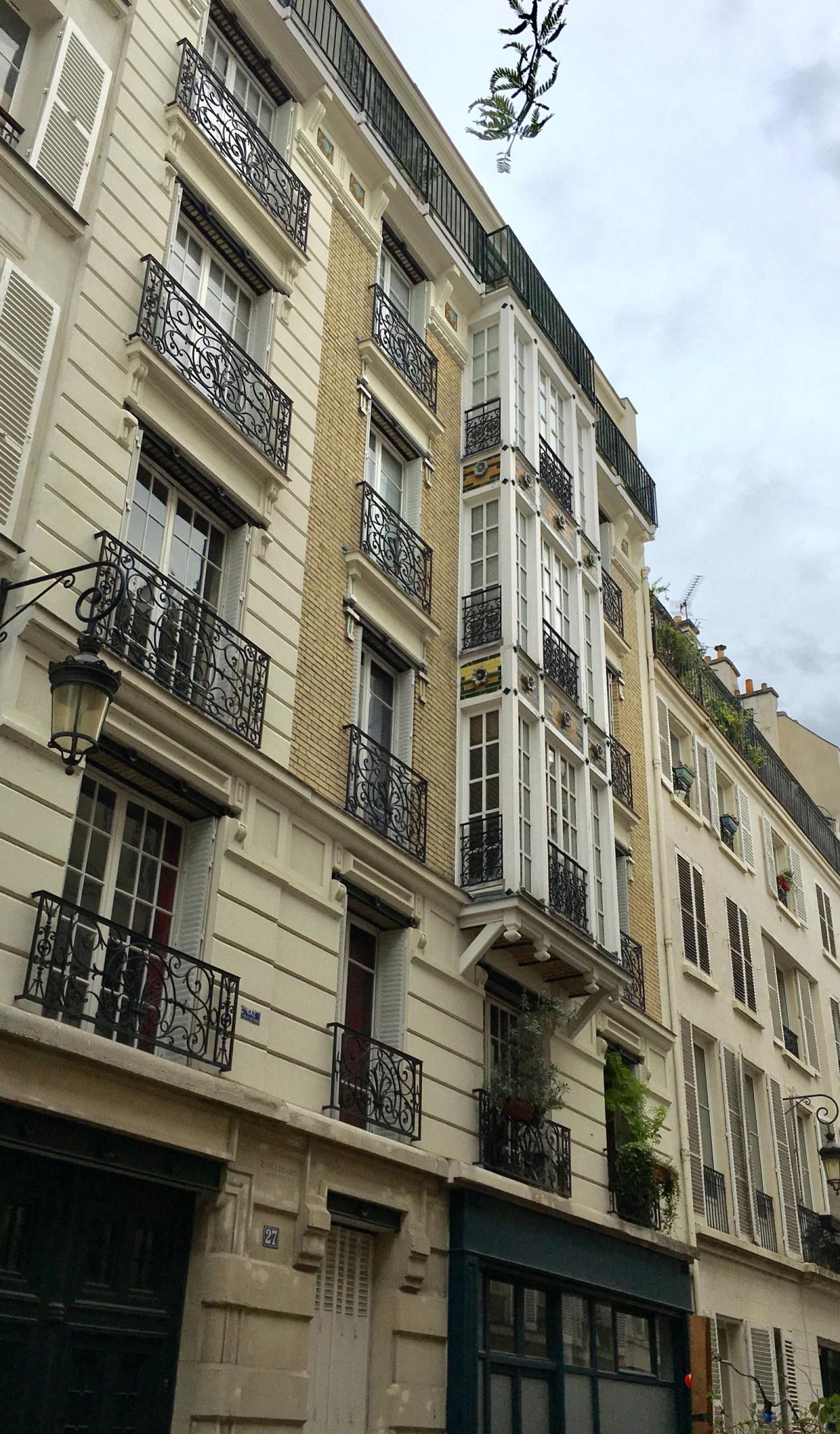 Paris VIIème Vaneau, rue Rousselet 2P