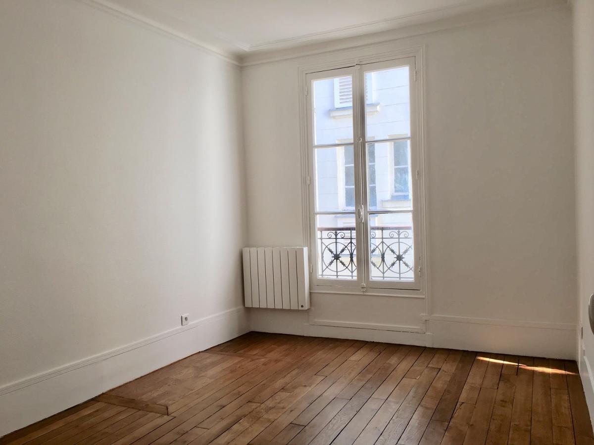 Paris VIIème Vaneau, rue Rousselet 2P