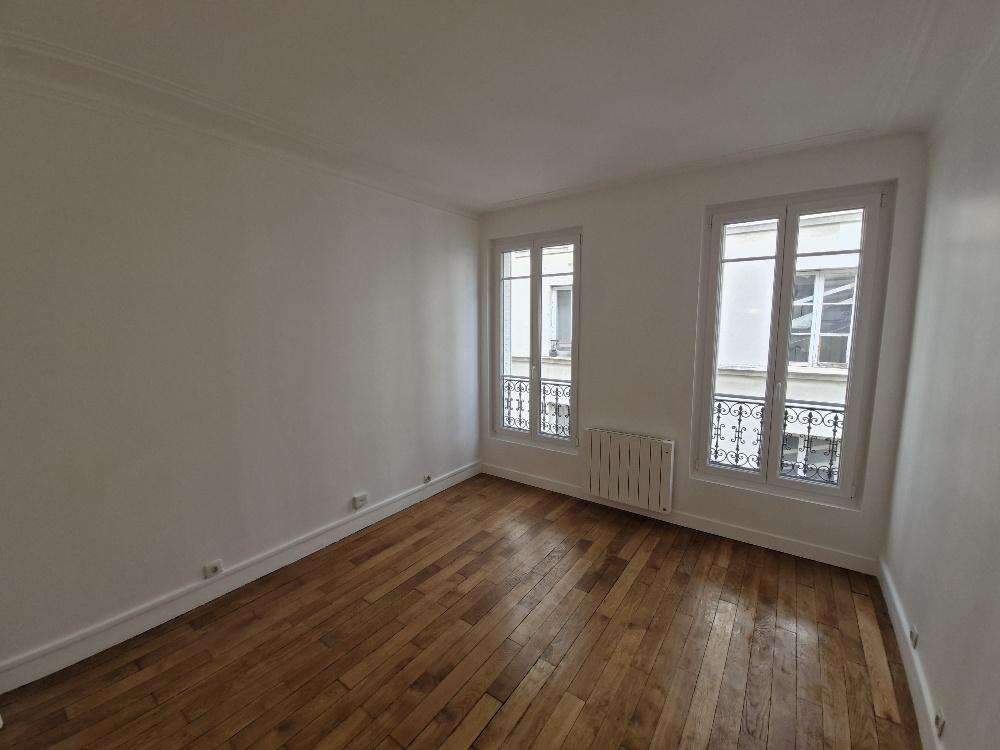 A LOUER 2 Pièces   REFAIT NEUF 36m² PARIS XVIIème