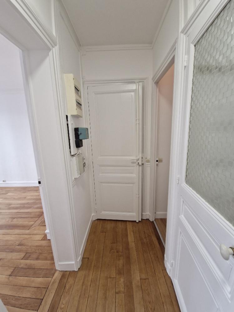 A LOUER 2 Pièces   REFAIT NEUF 36m² PARIS XVIIème