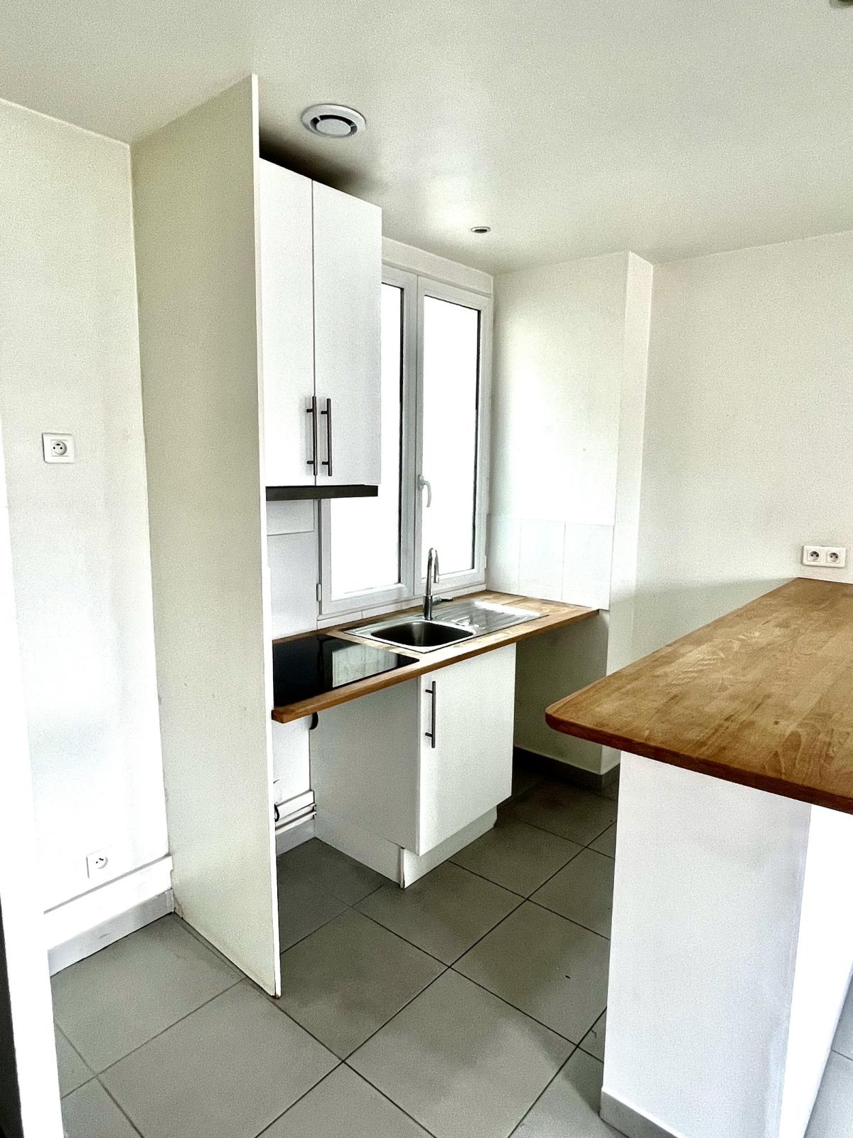 A LOUER 75008 PARIS HAVRE CAUMARTIN