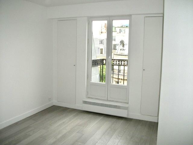 A LOUER 75008 PARIS HAVRE CAUMARTIN