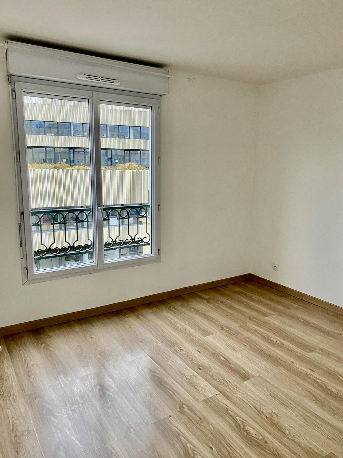Montrouge (92120), 3Pièces de 68,24 m² avec Balcon et Parking