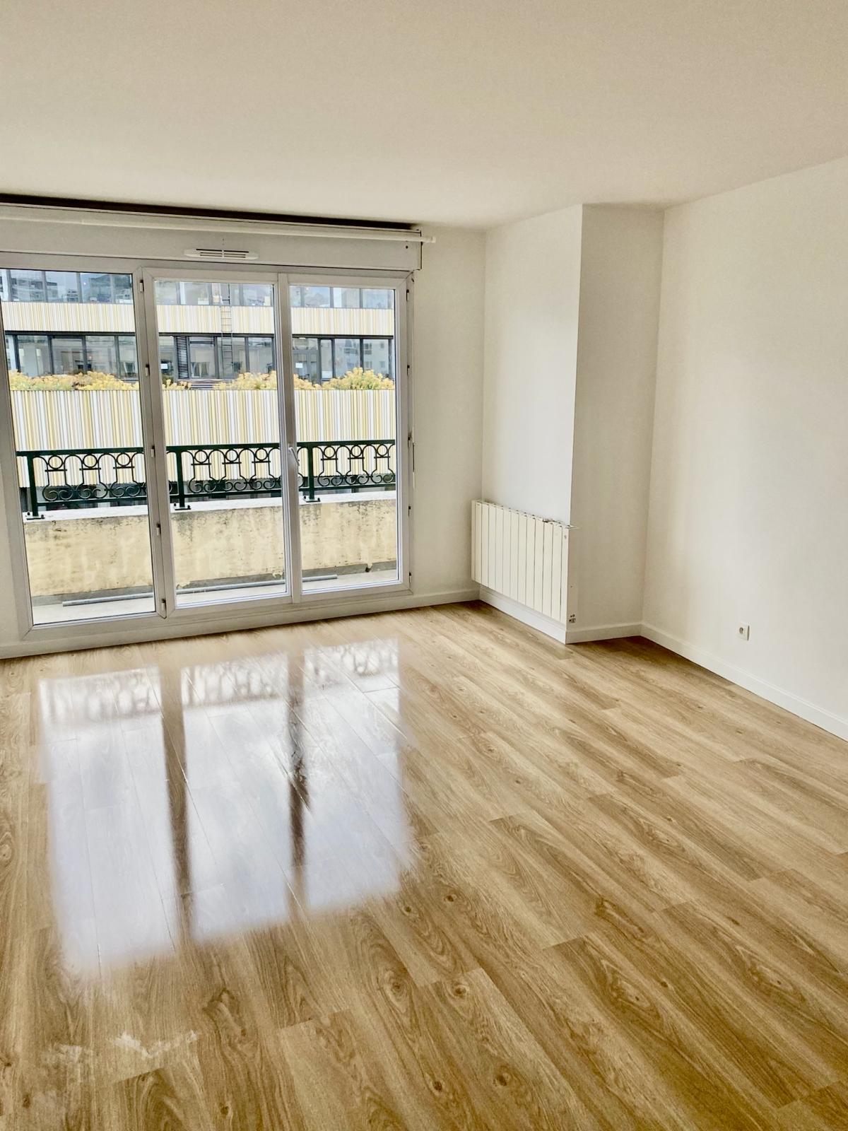 Montrouge (92120), 3Pièces de 68,24 m² avec Balcon et Parking