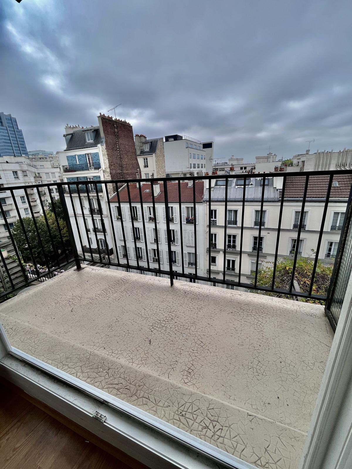 A LOUER  STUDIO 20.5m²  LEVALLOIS PERRET  