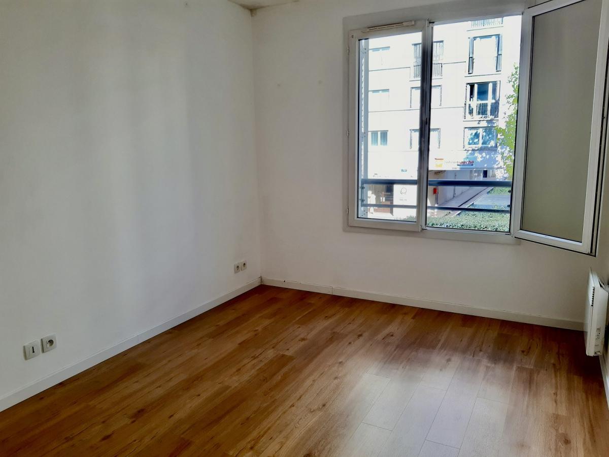 Montrouge (92120) Chatillon Montrouge, 3 pièces de 63,91 m²  avec Parking