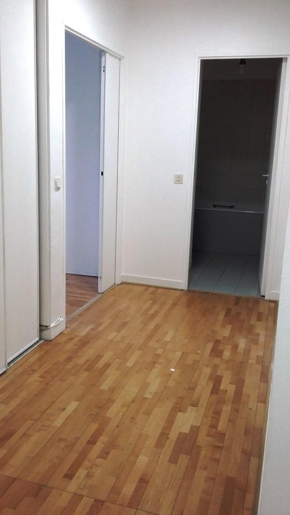 STUDIO 34m²  Centre Ville  Métro MARCEL SEMBAT