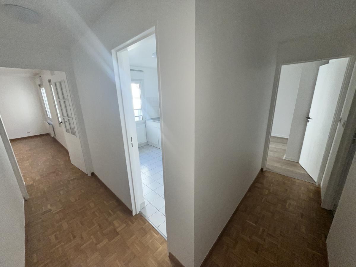 Paris 9ème, 2 pièces avec parking en sus +165 EUR