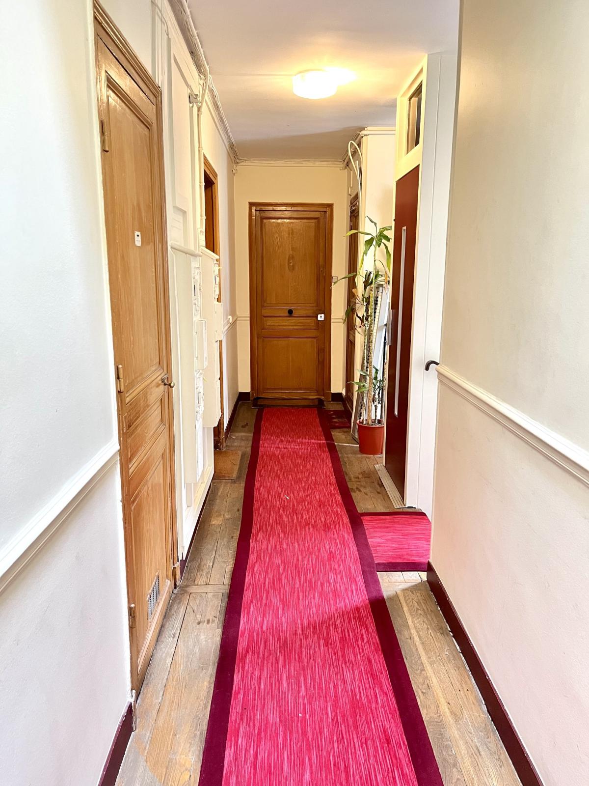 PARIS XVIème STUDIO AV KLEBER BOISSIERE