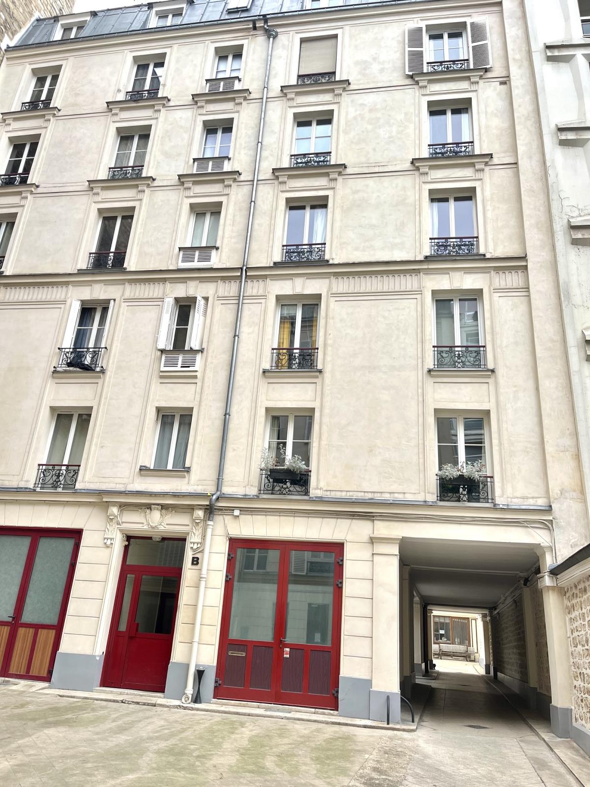 PARIS XVIème STUDIO AV KLEBER BOISSIERE