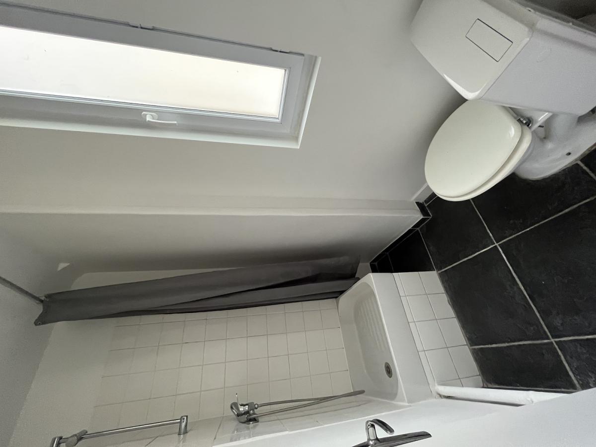 92100 BOULOGNE Pont de St Cloud, Studio de 15,45m²