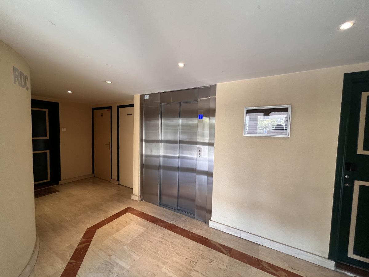 Puteaux, 2 Pièces 50,92m² avec Parking