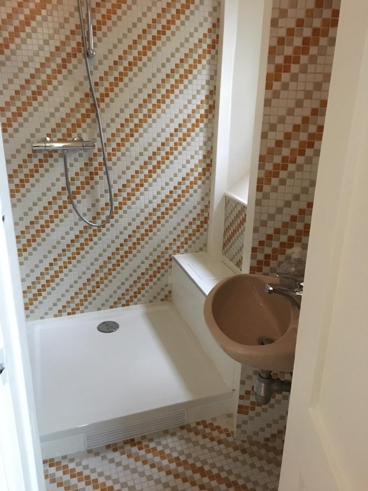 A LOUER PARIS XVIIème  3 Pièces 