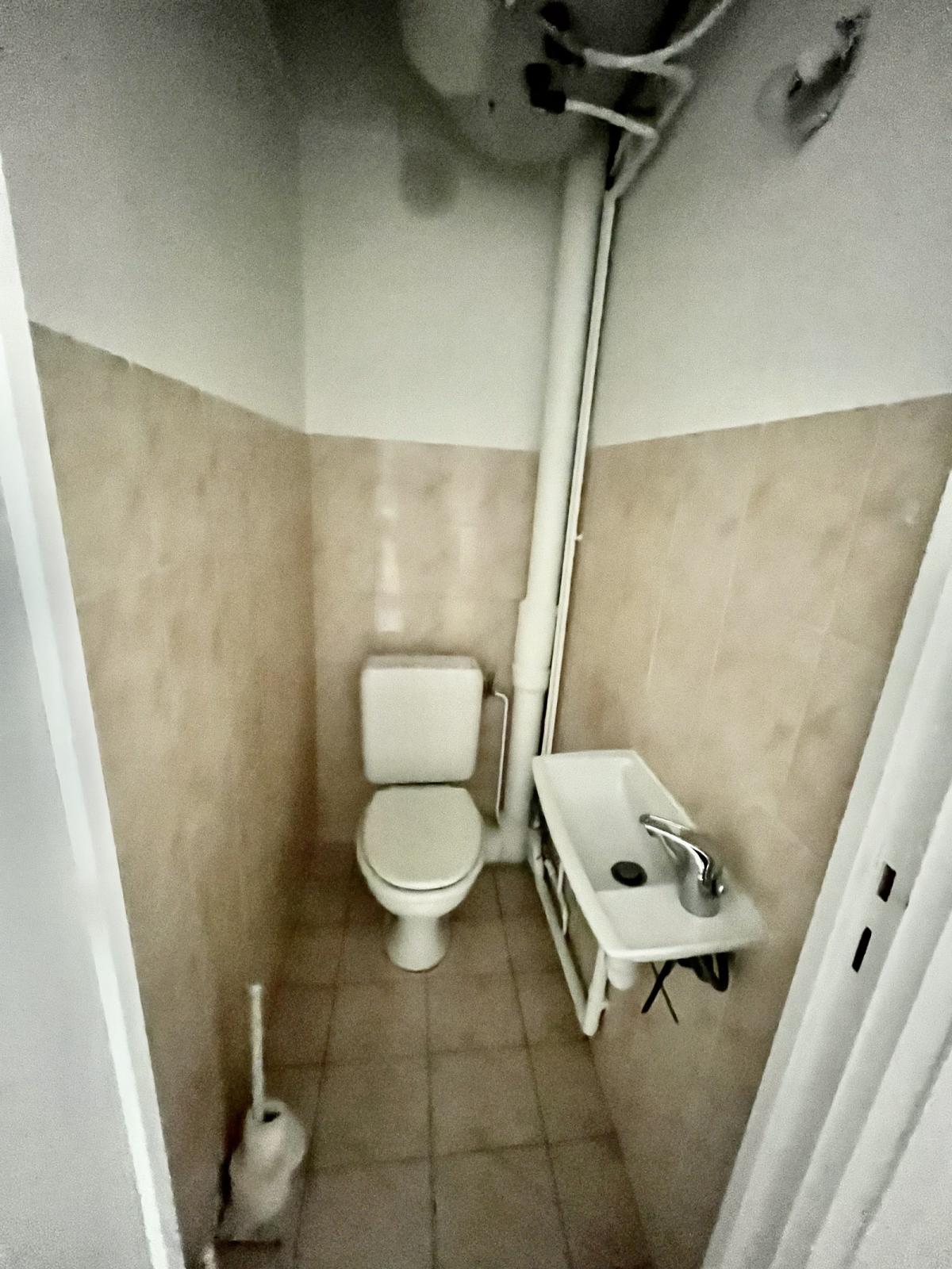 A LOUER 2 PIECES 35m² Paris XVème Quartier Charles Michel