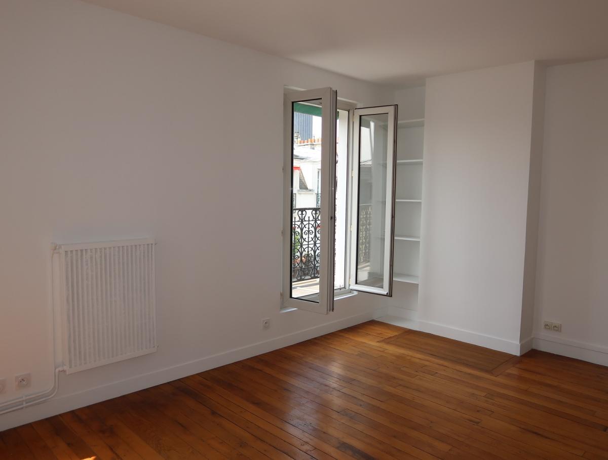 A LOUER 2 Pièces 31.78m² + Balcon 10m²  Paris XIVème. REFAIT NEUF