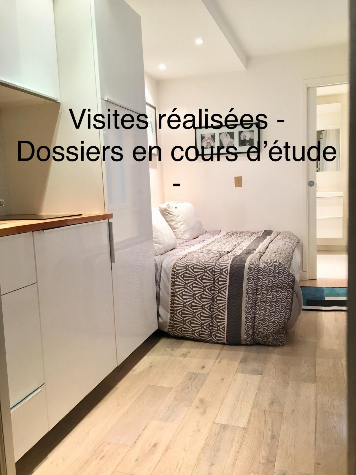 Paris IVème Quai de Bourbon Studio meublé