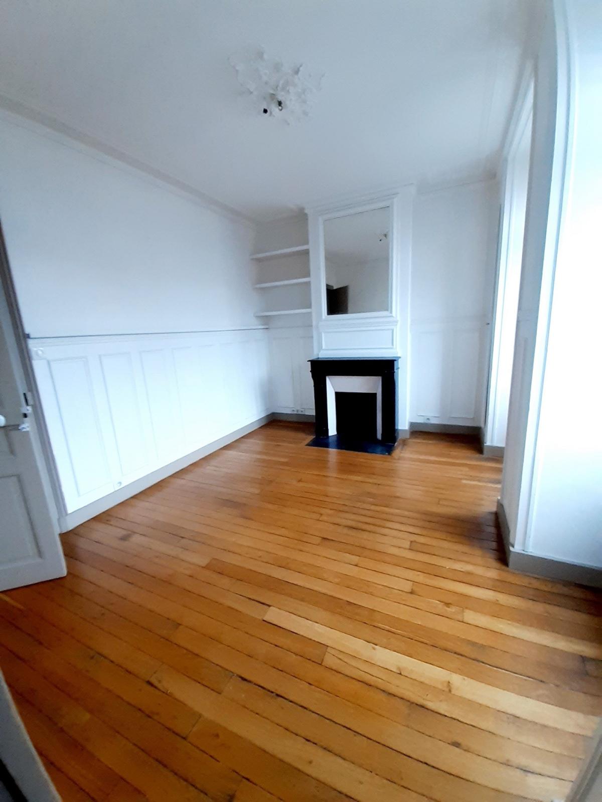 4P A LOUER 55.76m² + BALCON PARIS IIème Réaumur
