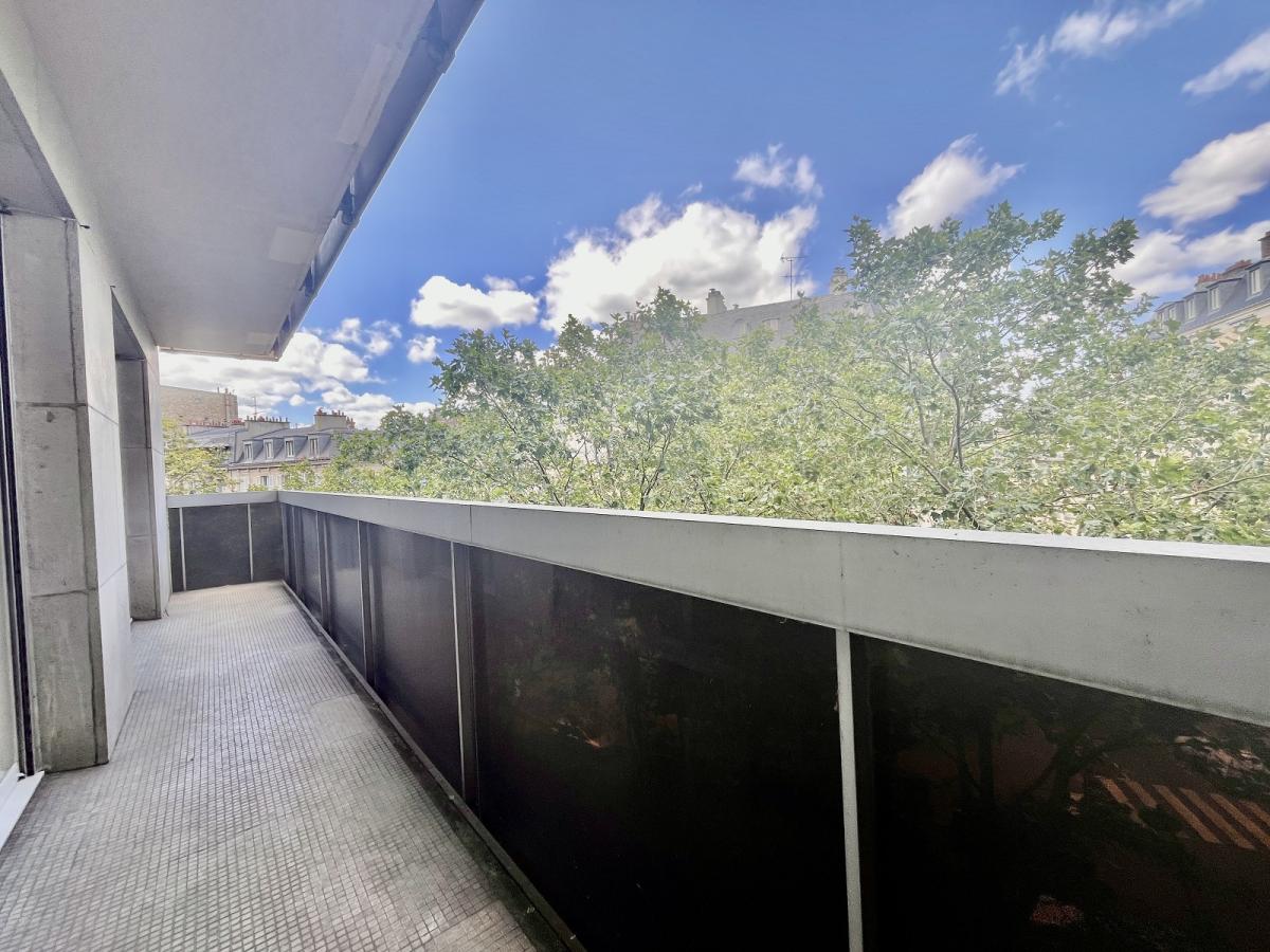 Paris XVIème, Michel Ange Auteuil 2 pièces avec BALCON