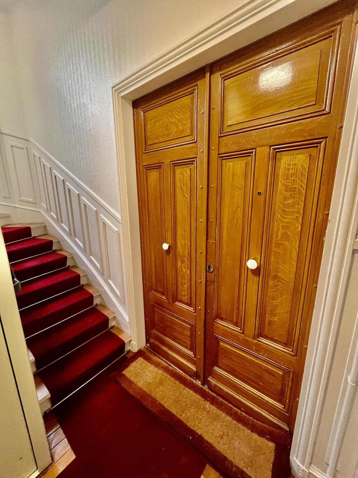 Paris XVème, Métro Bir Hakeim, Grand 3 Pièces de 81,54m²