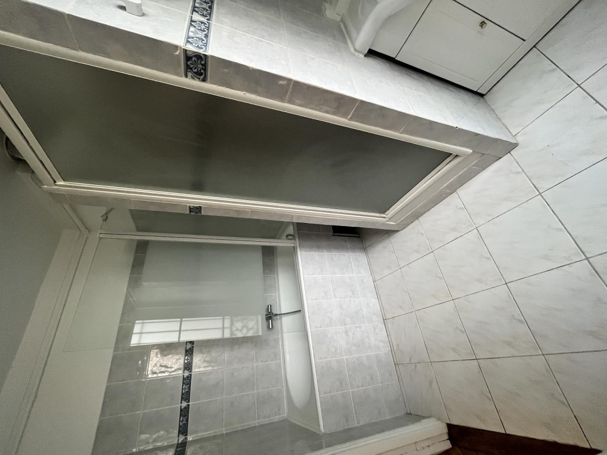 Paris 9ème, Trinité, 3 Pièces de 72,70 m²