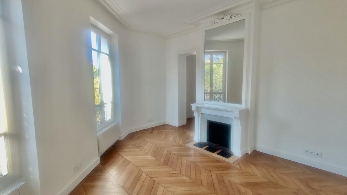 Paris XVIIème, Wagram, 4Pièces de 105,61m²