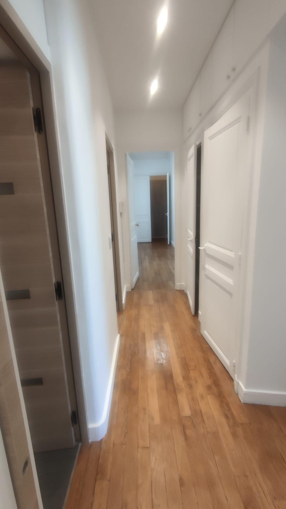 Paris XVIIème, Wagram, 4Pièces de 105,61m²