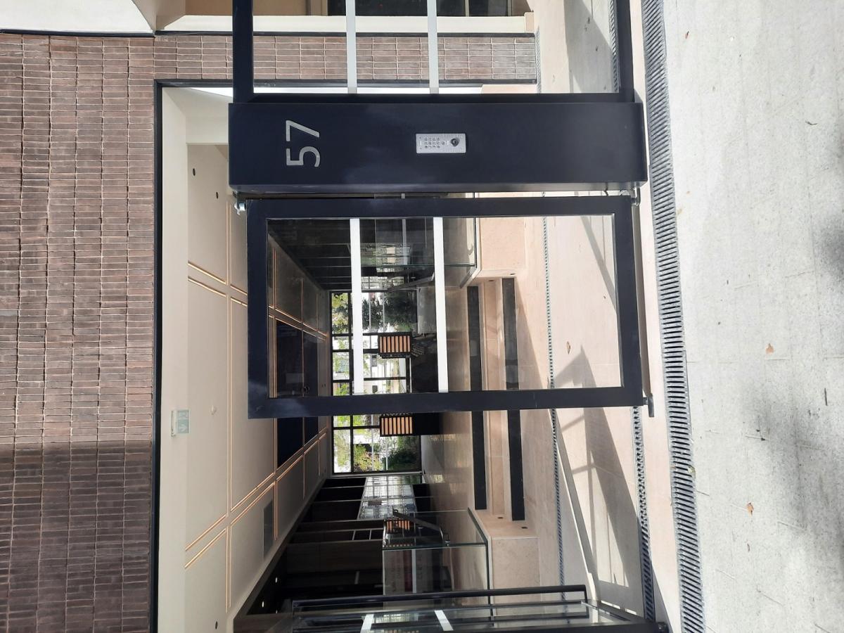 Issy les Moulineaux (92130) Grand Studio Neuf de 38,10 m² avec balcon loggia de  7,88m²