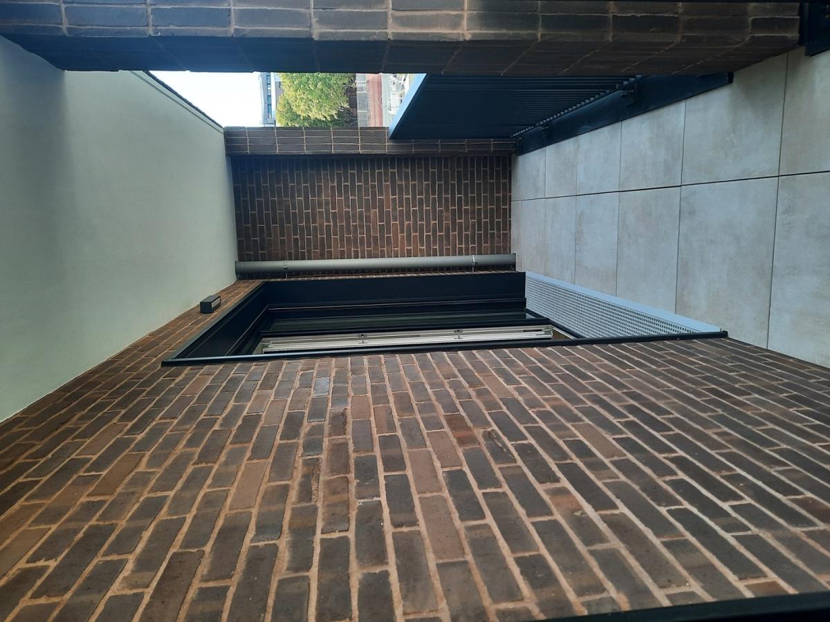 Issy les Moulineaux (92130) Grand Studio Neuf de 38,10 m² avec balcon loggia de  7,88m²