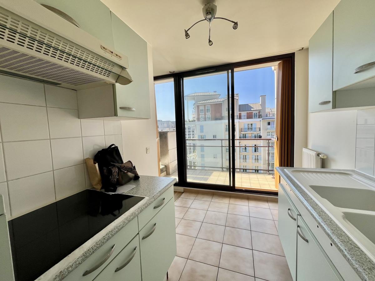A LOUER COURBEVOIE 2 Pièces 45.42m². 92400. CAVE ET PARKING.