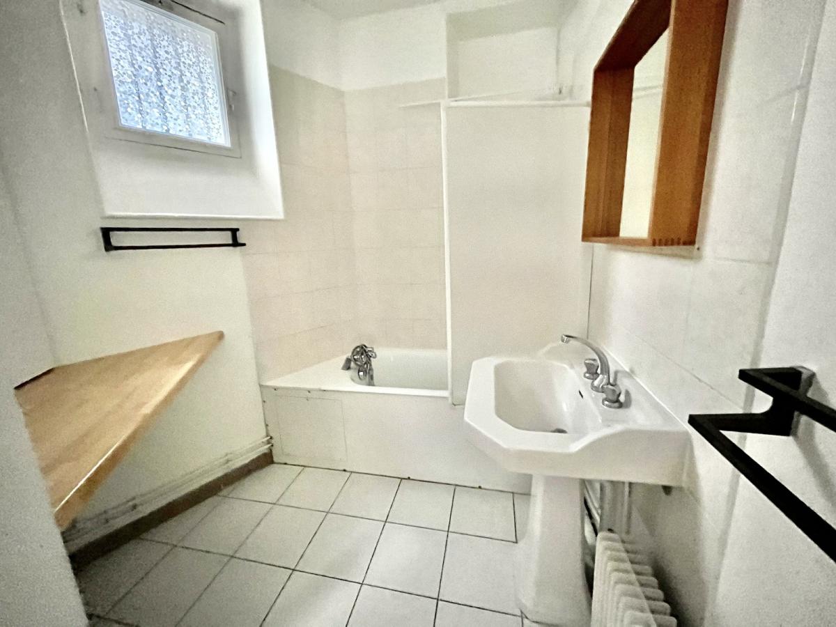 Paris XVème, 2/3P58.45m² avec Balcons 
